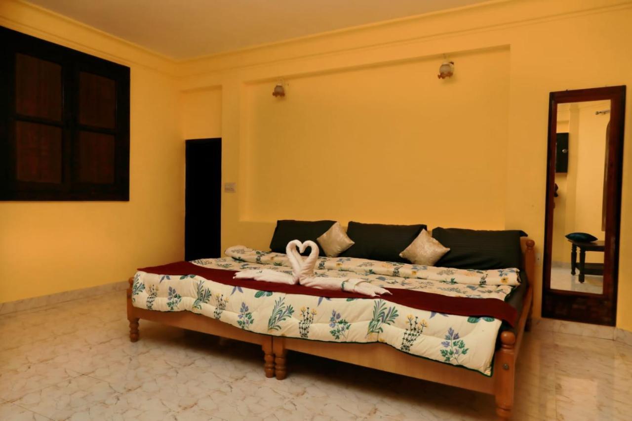 Bob Leisure'S Bed & Breakfast Ooty Exterior photo
